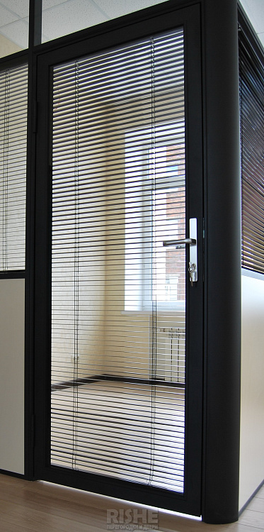 2017-05-13 18.03.22_cr.jpg